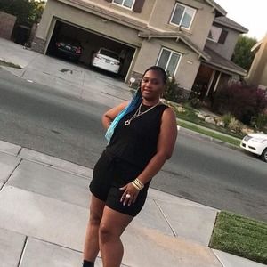 Meet your Posher, Kizzy